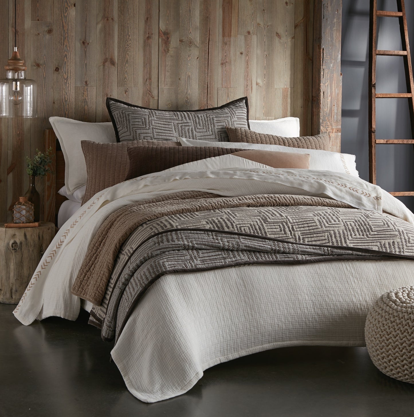 Audrey Bedding Collection