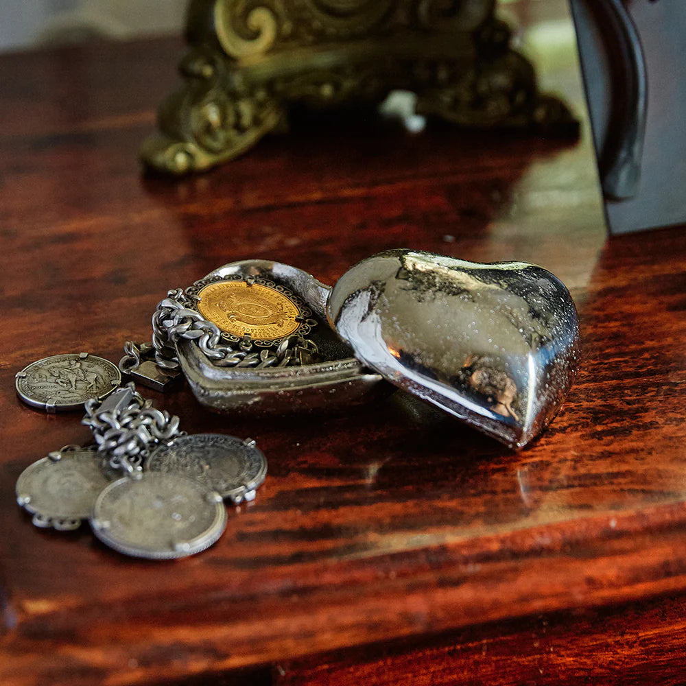 Corazon Box Nickel