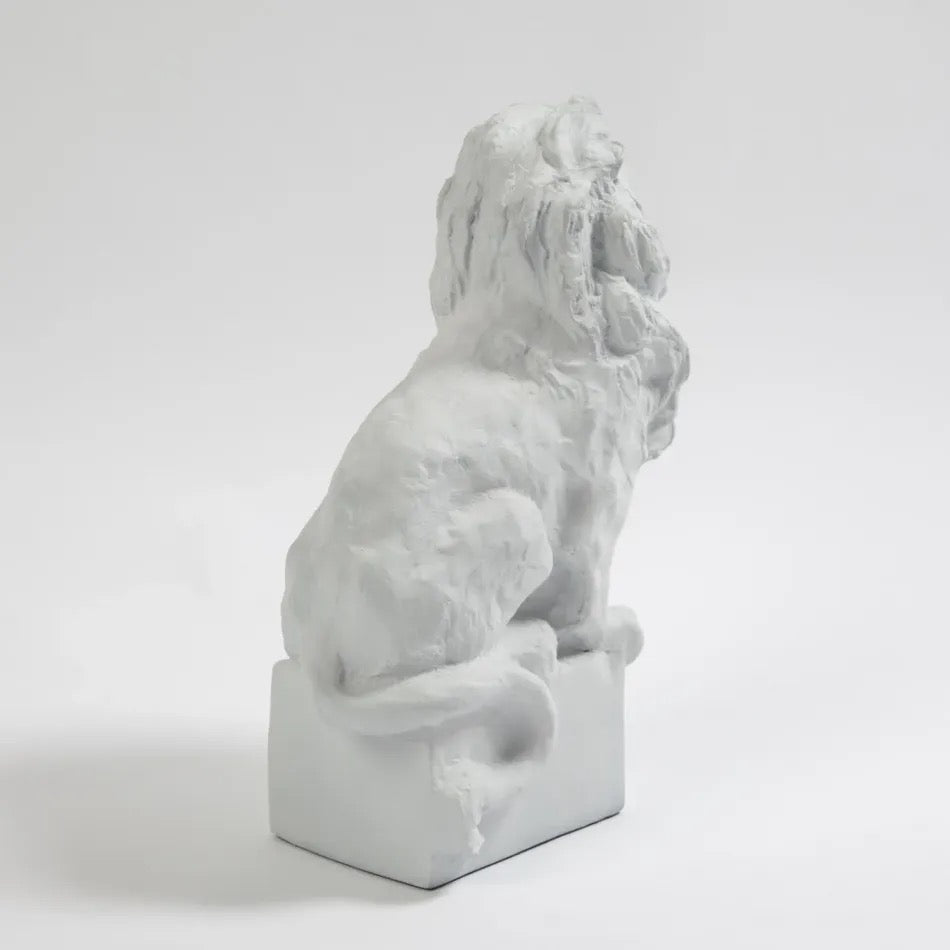 Lion Pedestal