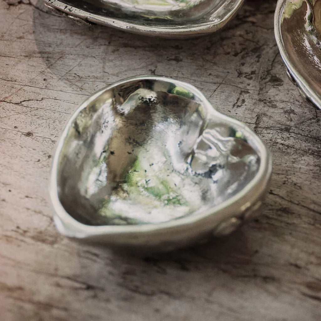 Amorcito Corazon Nickel Heart Dish