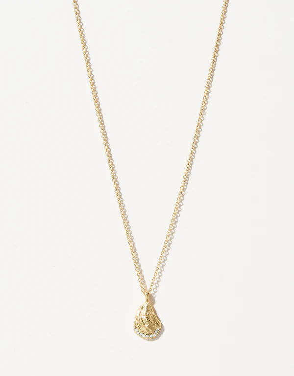 Seas the Day/Oyster Necklace
