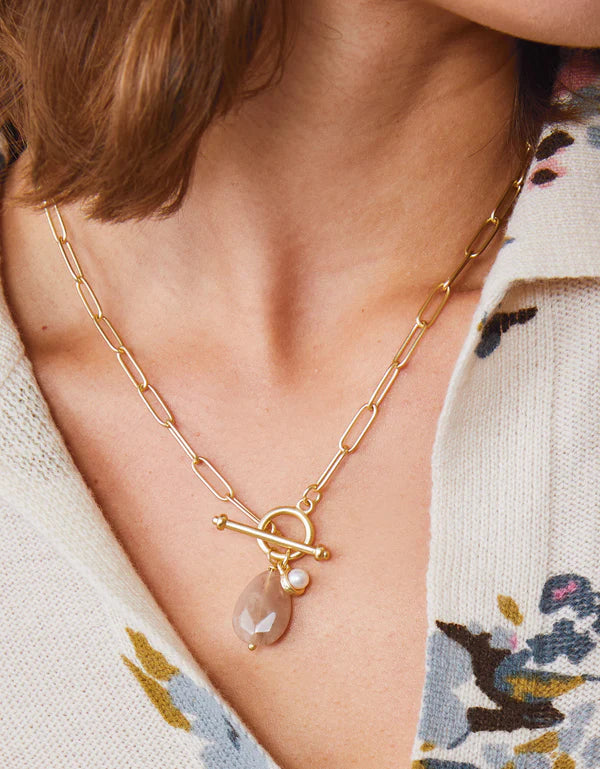 Suzy Toggle Necklace