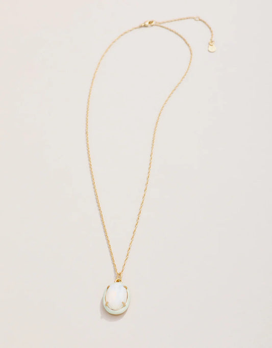 Clara Oval Necklace