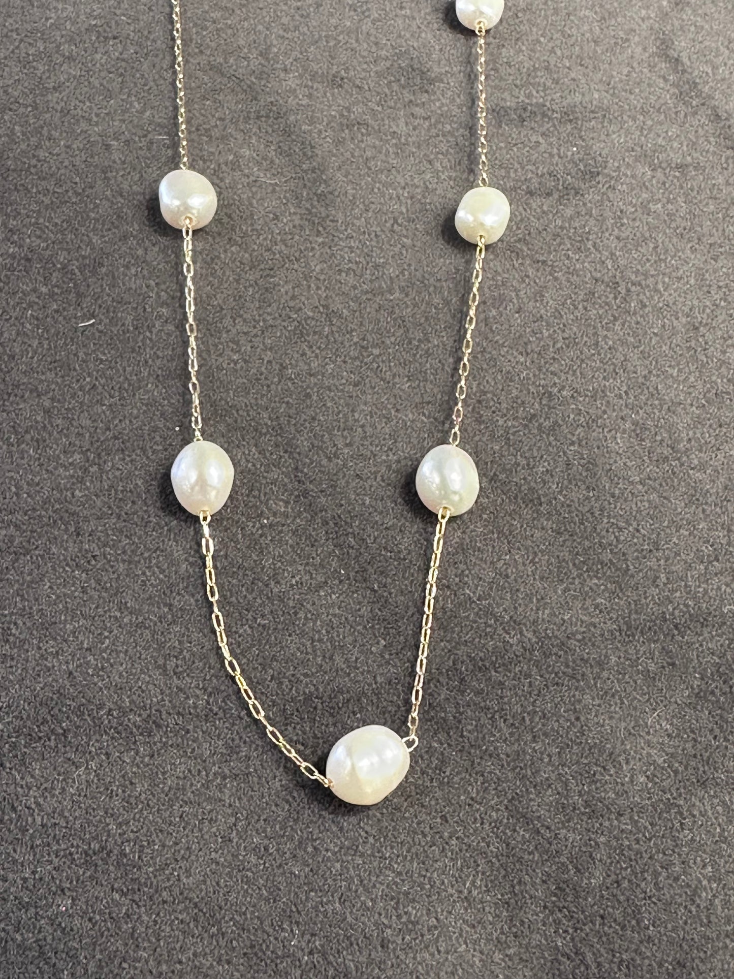Buckingham Necklace, 16” Pearl