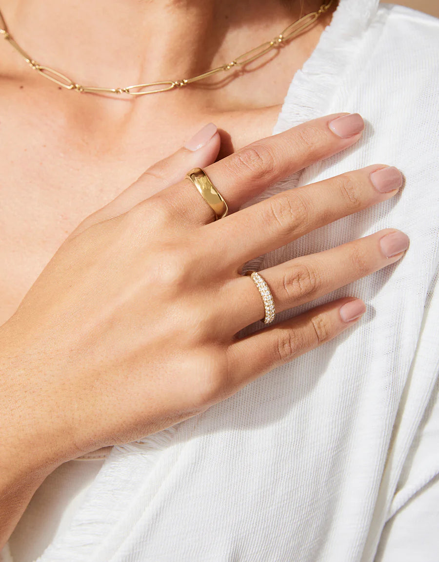Sparkling Avondale Ring