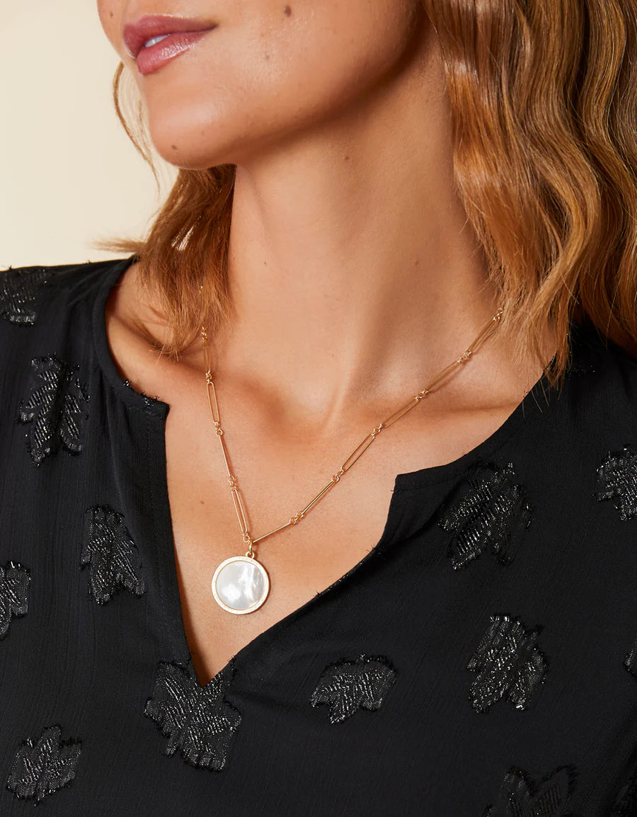 Franklin Necklace, 24", Mother-of-Pearl