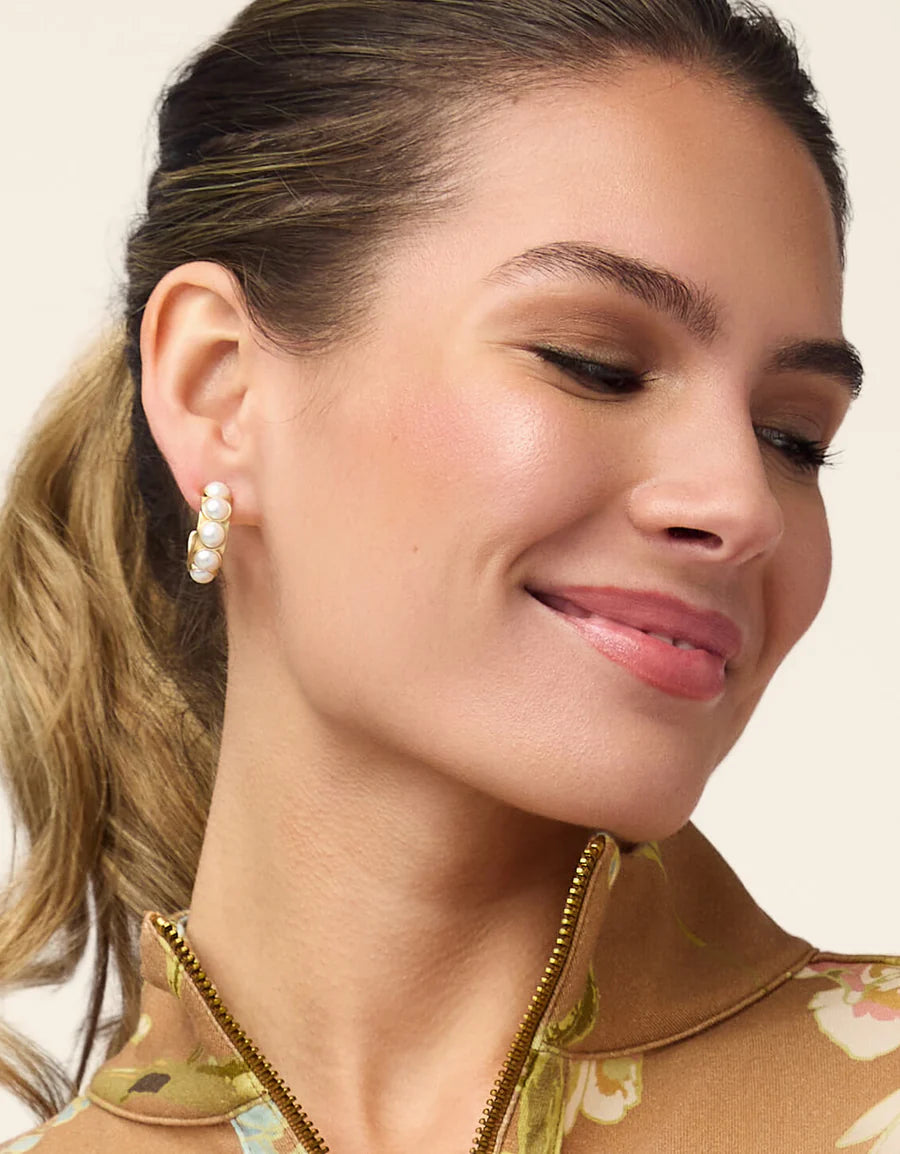 Anna Petite Hoop Earrings