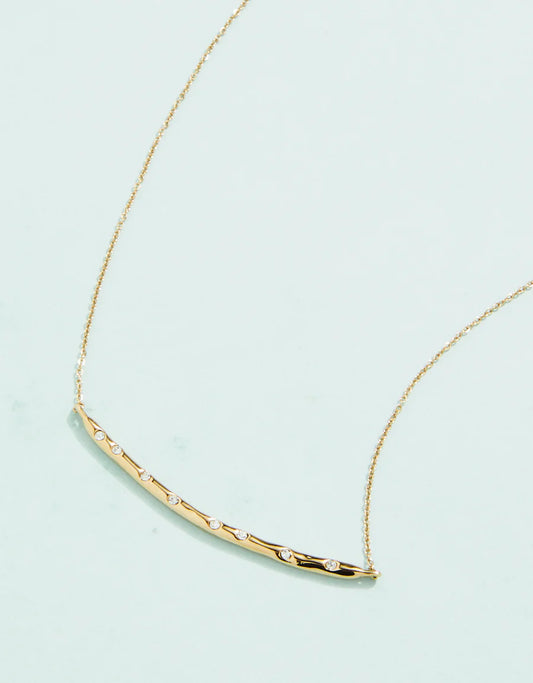 Arc Necklace