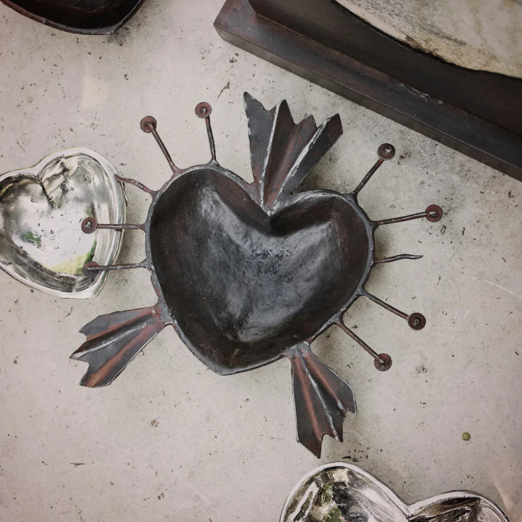 Corona D'Lux Corazon Dish