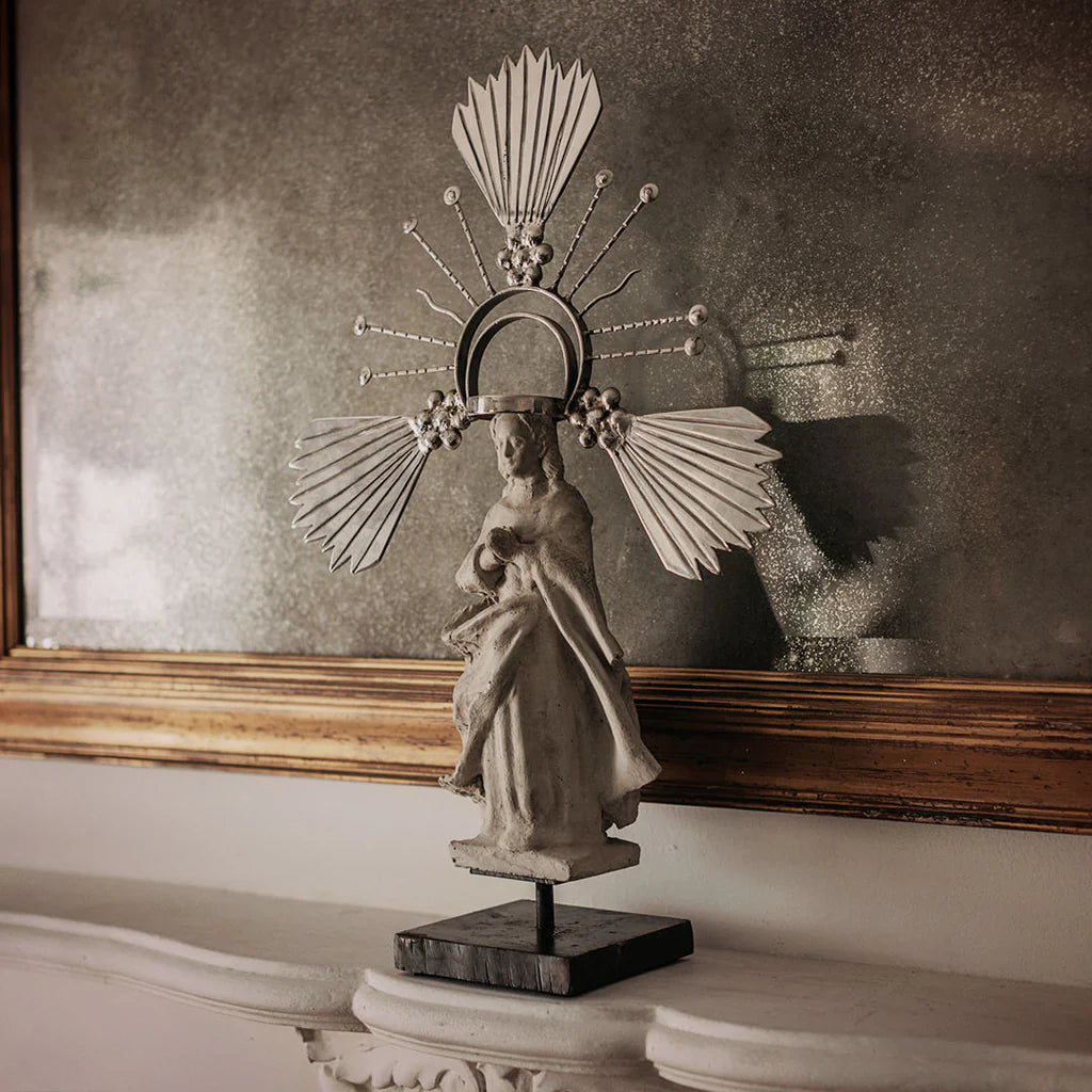 Corona d'Lux Virgen