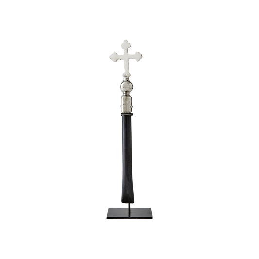 Cruz Processional Nickel with Stand