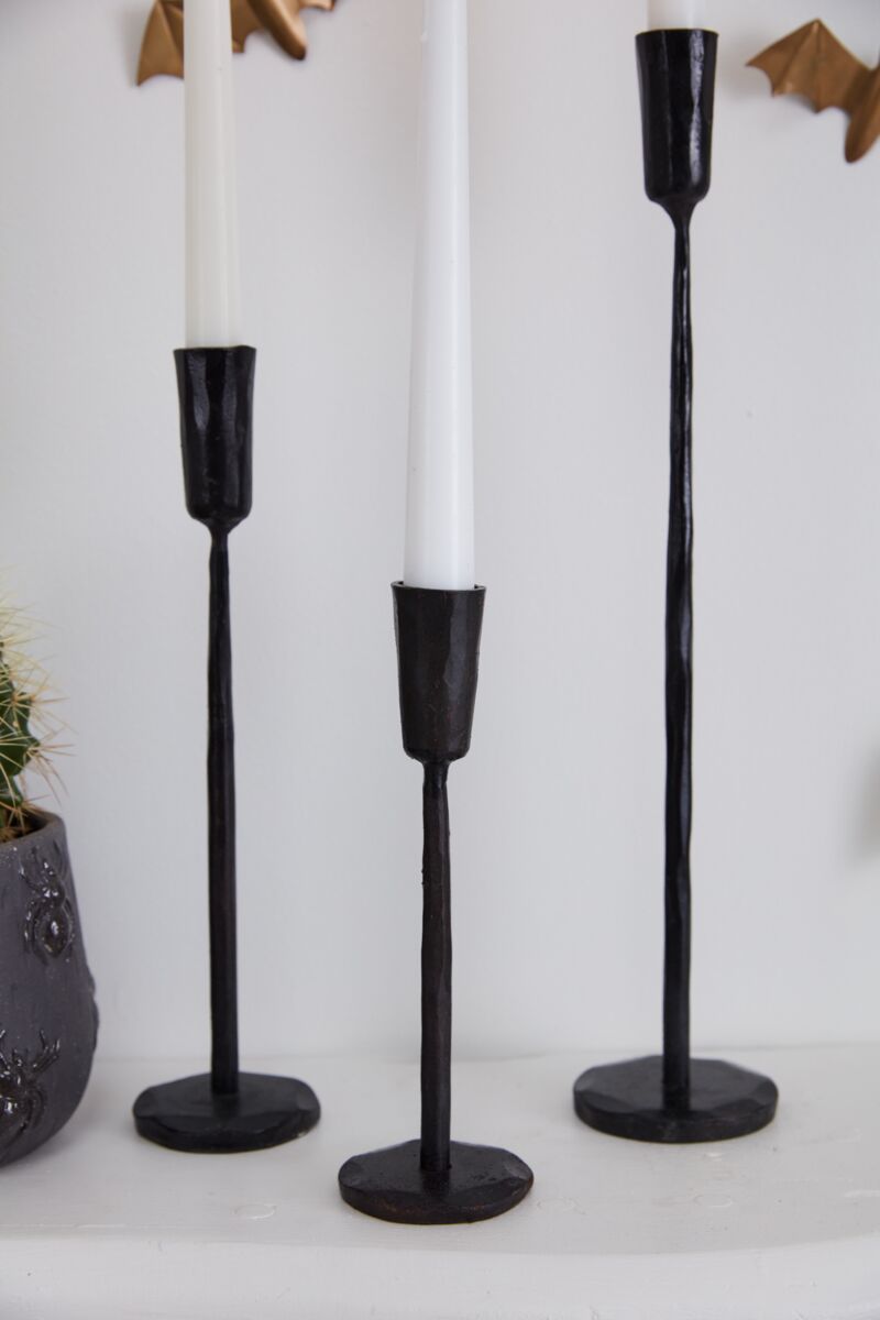 Davina Candlestick Series