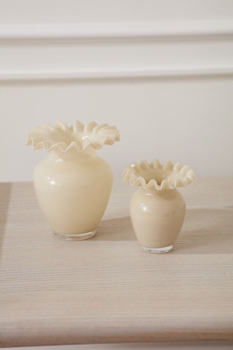 Flounce Vase Collection