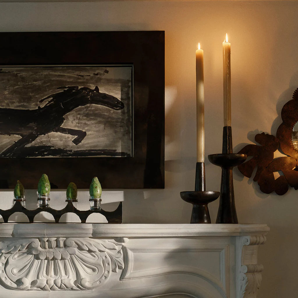 Vela Cuello and Falda Candlestick