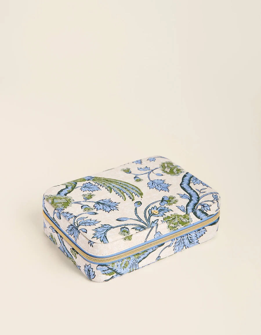 Japonica Travel Collection